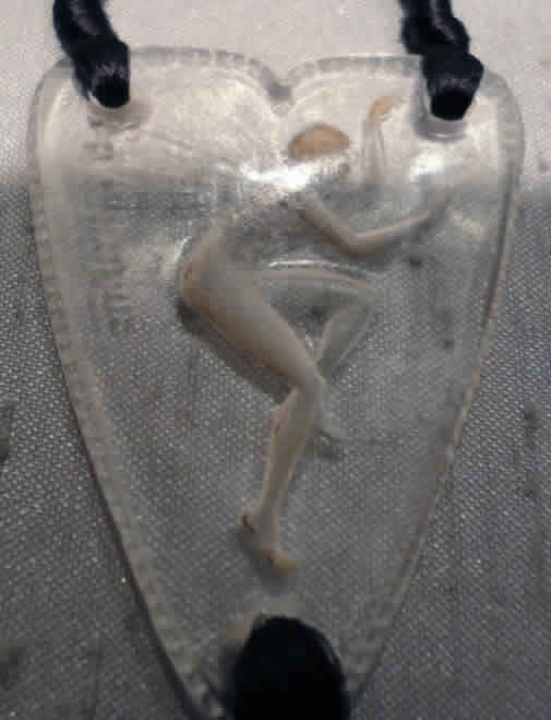 R. Lalique Figurine Ailee-3 Pendentif