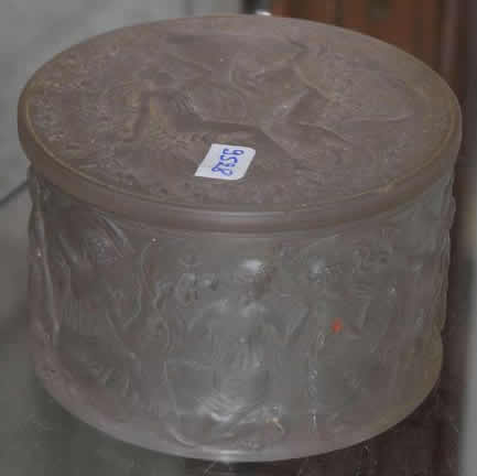 R. Lalique Figurines Et Voiles Box