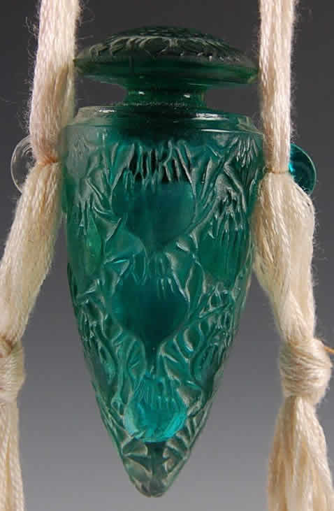 R. Lalique Flacon Pendant