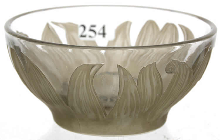 R. Lalique Fleur Bowl