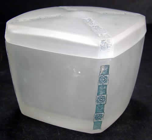 R. Lalique Fleurettes Box