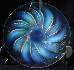 R. Lalique Fleurons Plate