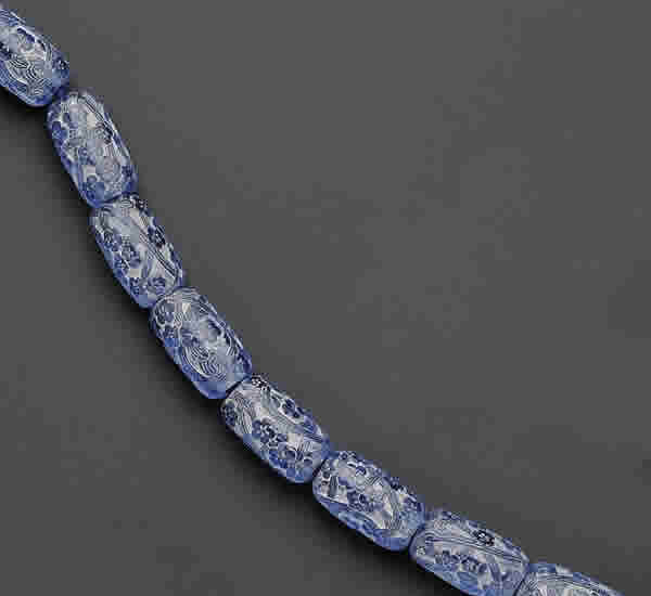 R. Lalique Fleurs Et Rinceaux Necklace