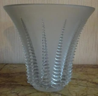 R. Lalique Font-Romeu Vase