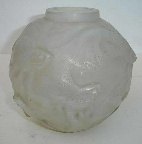 R. Lalique Formose Vase