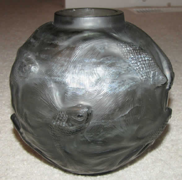 R. Lalique Formose Vase
