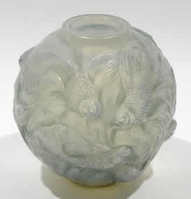 R. Lalique Formose Vase