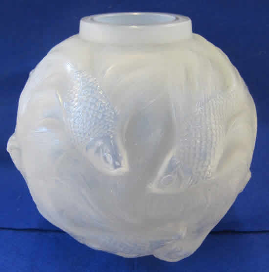 R. Lalique Formose Vase