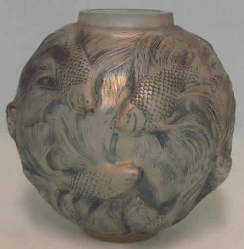 R. Lalique Formose Vase