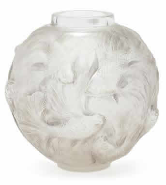 R. Lalique Formose Vase