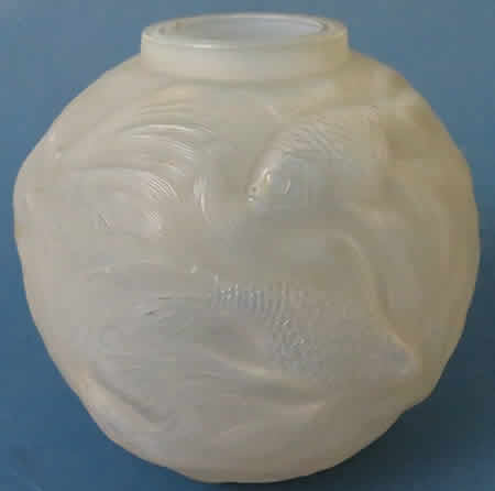 R. Lalique Formose Vase