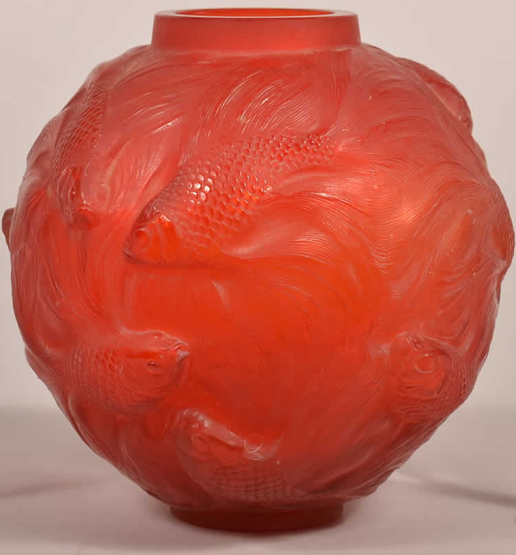 R. Lalique Formose Vase
