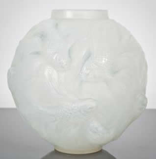 R. Lalique Formose Vase