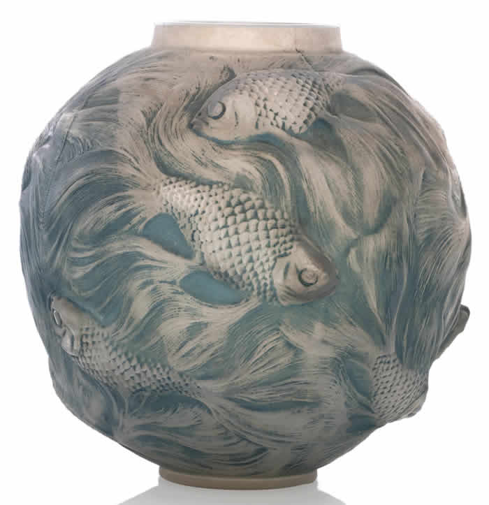 R. Lalique Formose Vase