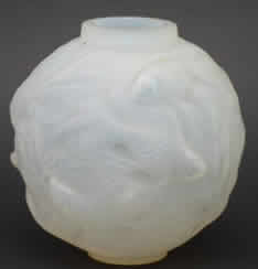 R. Lalique Formose Vase