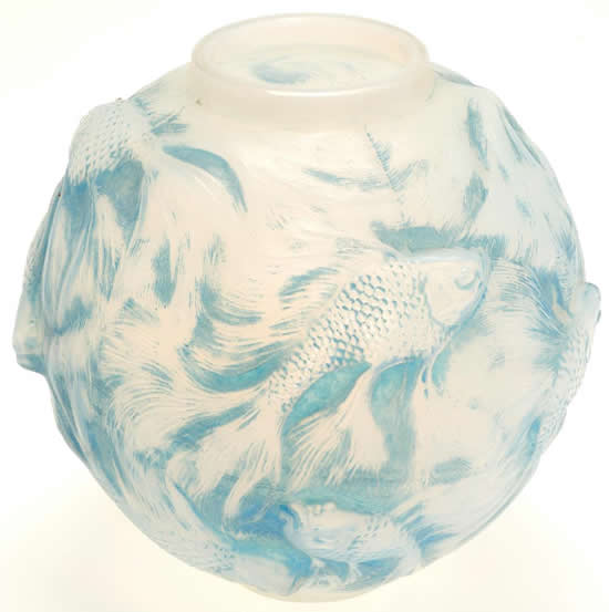 R. Lalique Formose Vase