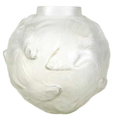R. Lalique Formose Vase
