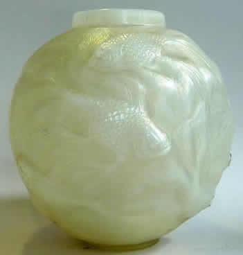 R. Lalique Formose Vase