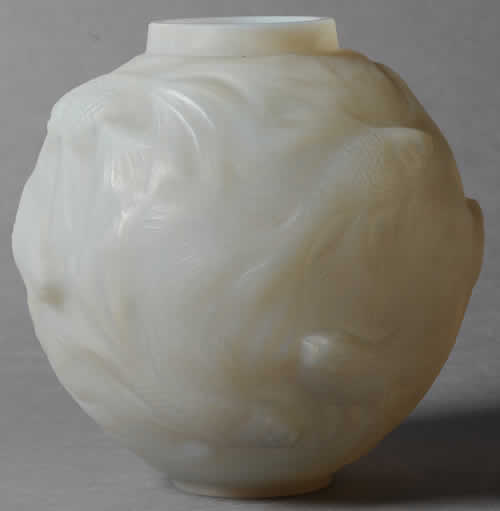 R. Lalique Formose Vase