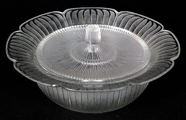 R. Lalique Gatinais Covered Bowl