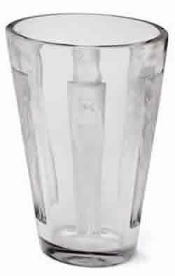 R. Lalique Gobelet Six Figurines Vase