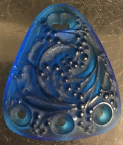 R. Lalique Graines Pendant
