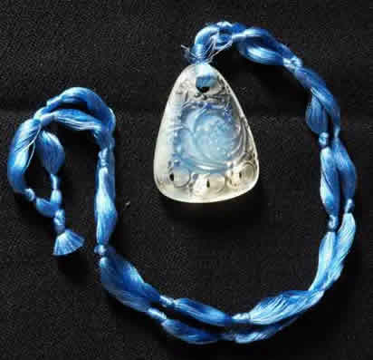 R. Lalique Graines Pendant
