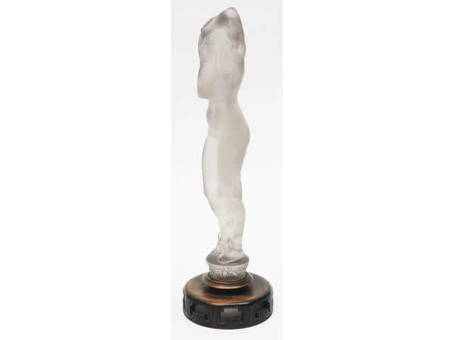 R. Lalique Grande Nue Socle Lierre Statue