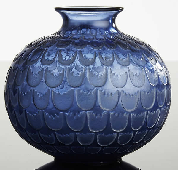 R. Lalique Grenade Vase