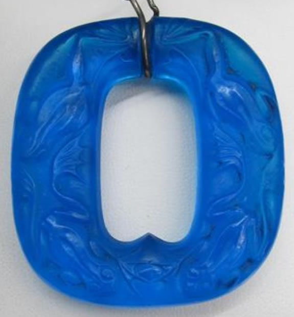 R. Lalique Grenouilles Pendant