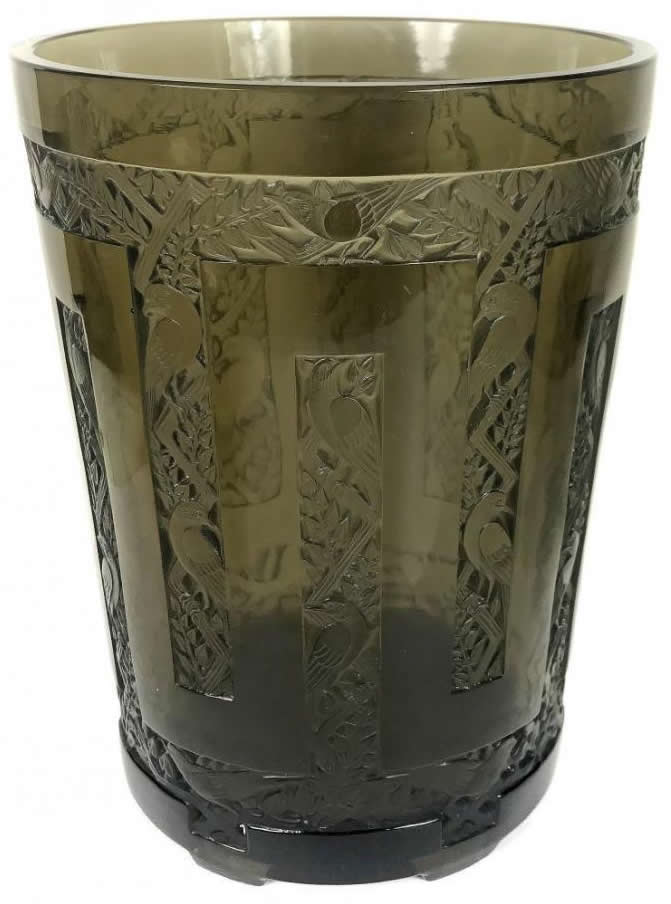 R. Lalique Grimpereaux Vase