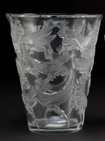 R. Lalique Grives Vase