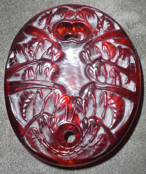R. Lalique Guepes Pendant