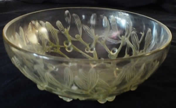 R. Lalique Gui Bowl
