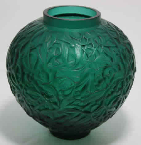 R. Lalique Gui Vase