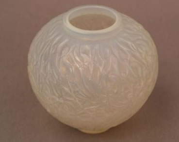 R. Lalique Gui Vase