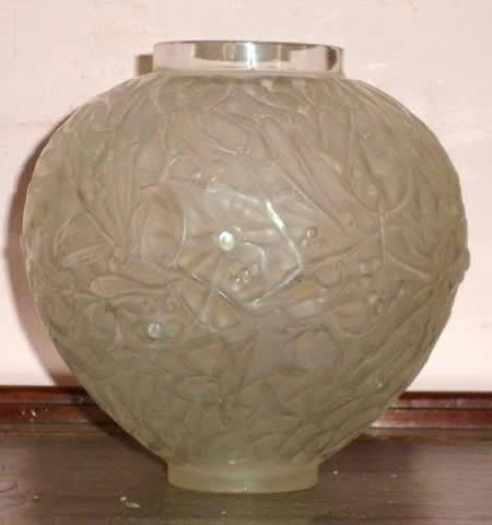R. Lalique Gui Vase