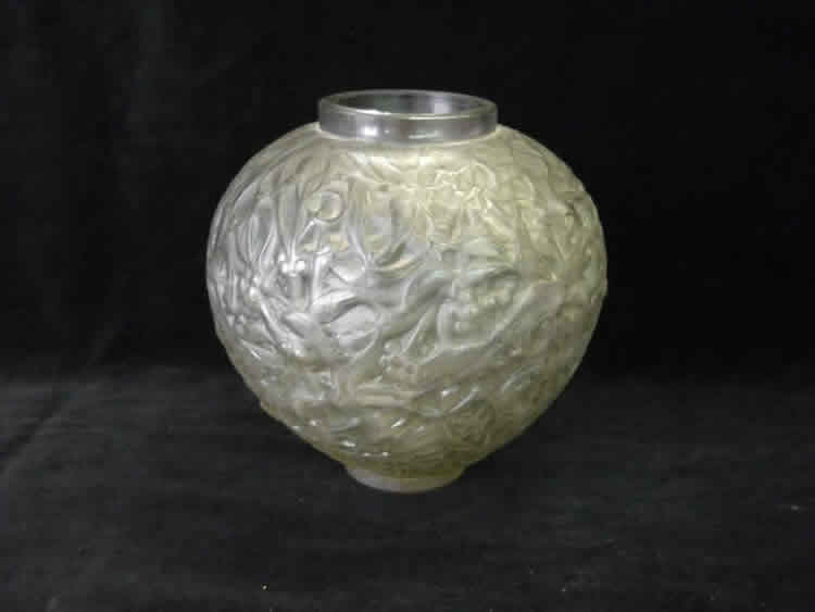 R. Lalique Gui Vase