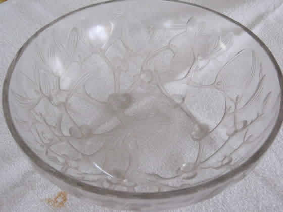 Rene Lalique Gui Bowl 