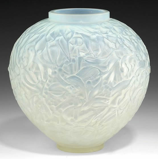 R. Lalique Gui Vase