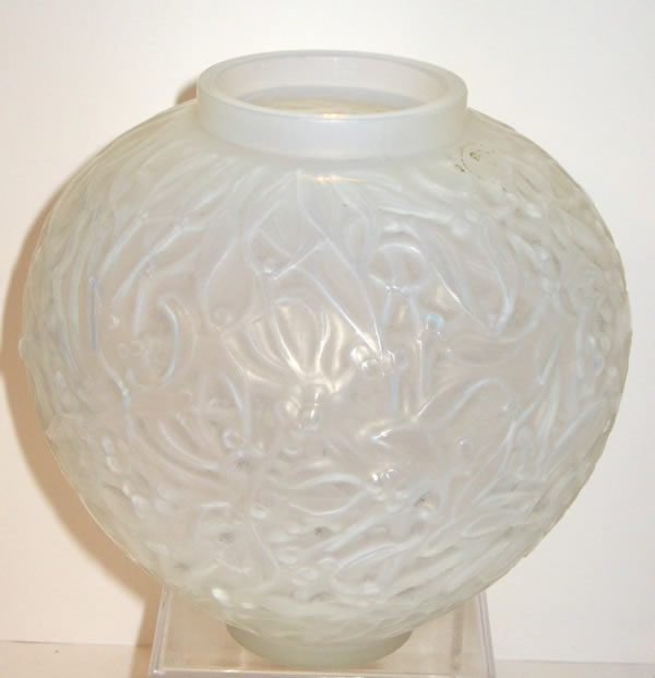 R. Lalique Gui Vase