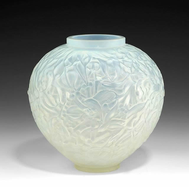 R. Lalique Gui Vase