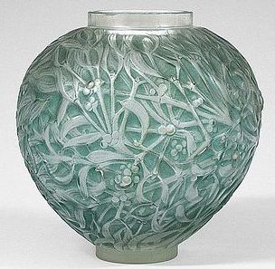 R. Lalique Gui Vase