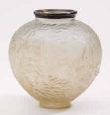 R. Lalique Gui Vase