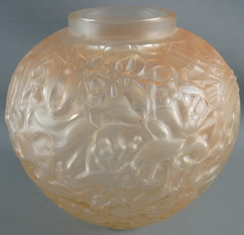 R. Lalique Gui Vase