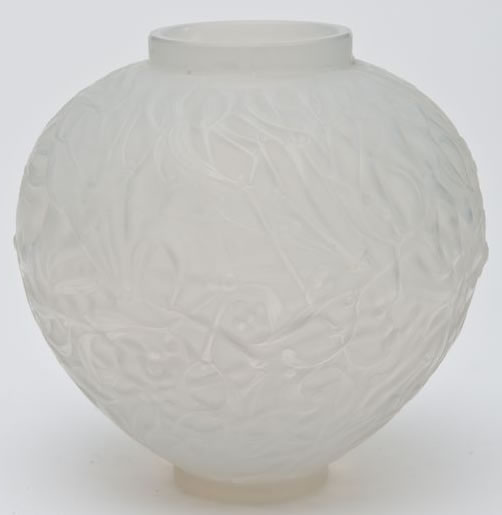 R. Lalique Gui Vase