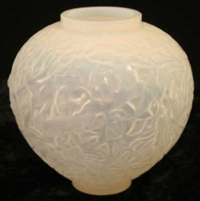 R. Lalique Gui Vase
