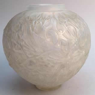 R. Lalique Gui Vase