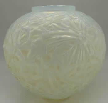 R. Lalique Gui Vase