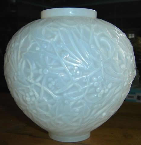 R. Lalique Gui Vase